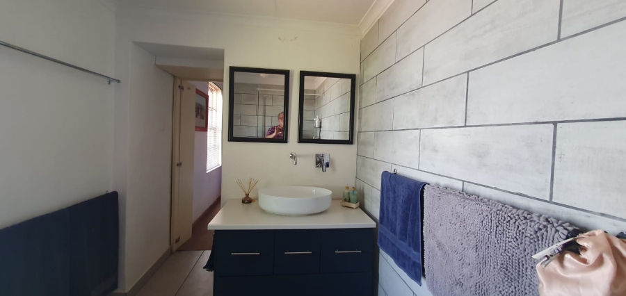 3 Bedroom Property for Sale in Keimoes Northern Cape